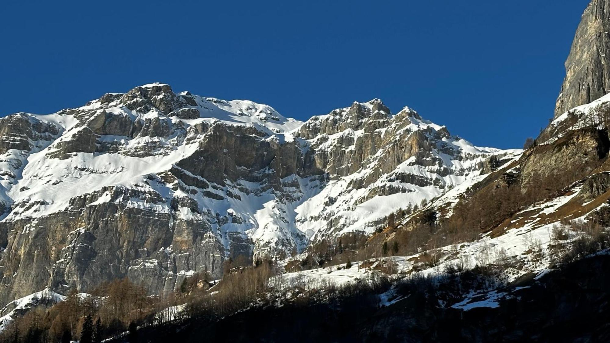 Ferienwohnung Valere B - It'S Magic Gmbh Лейкербад Екстер'єр фото